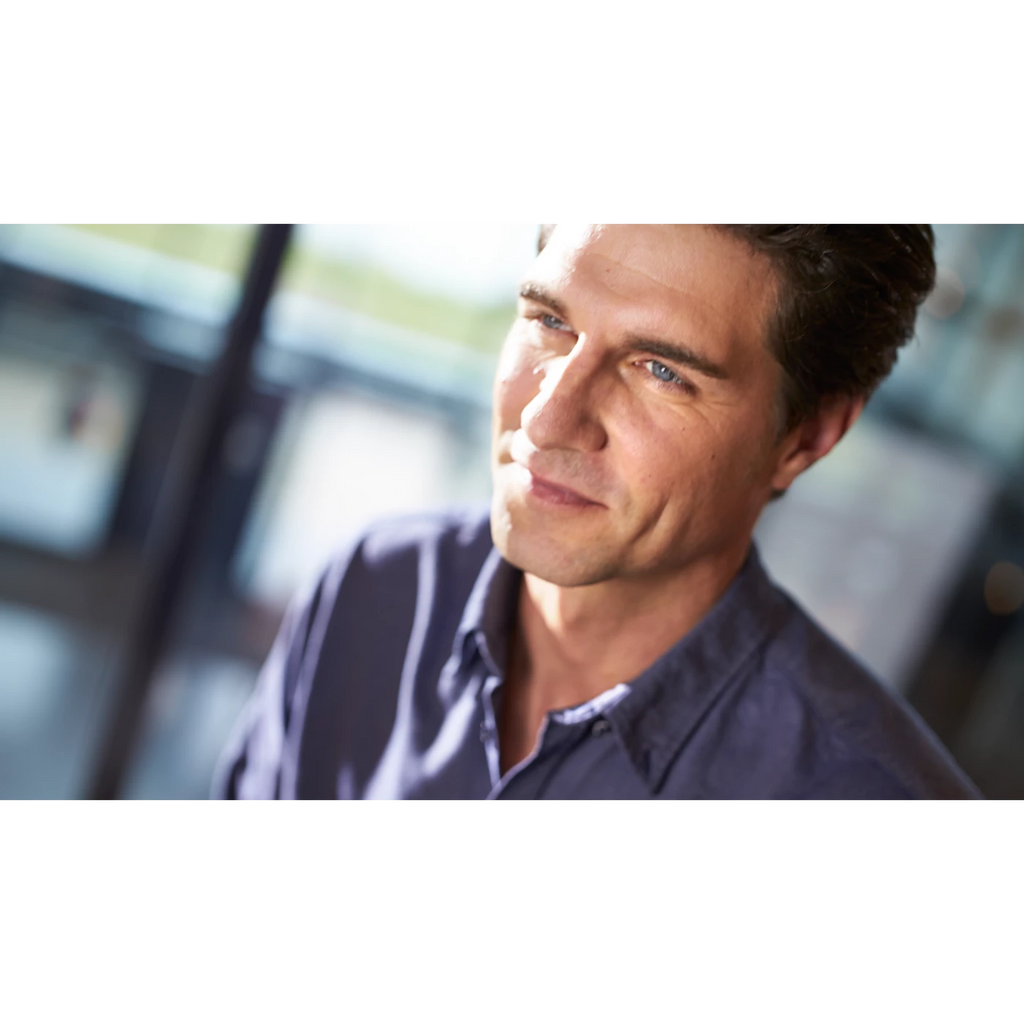 Philips Shaver series 5000 Wet and Dry electric shaver S5586/66