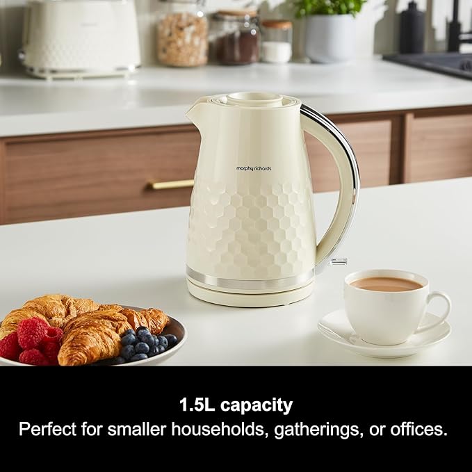 Morphy Richards Hive Kettle, 1.5L, Easy Fill System, Cream - 108272