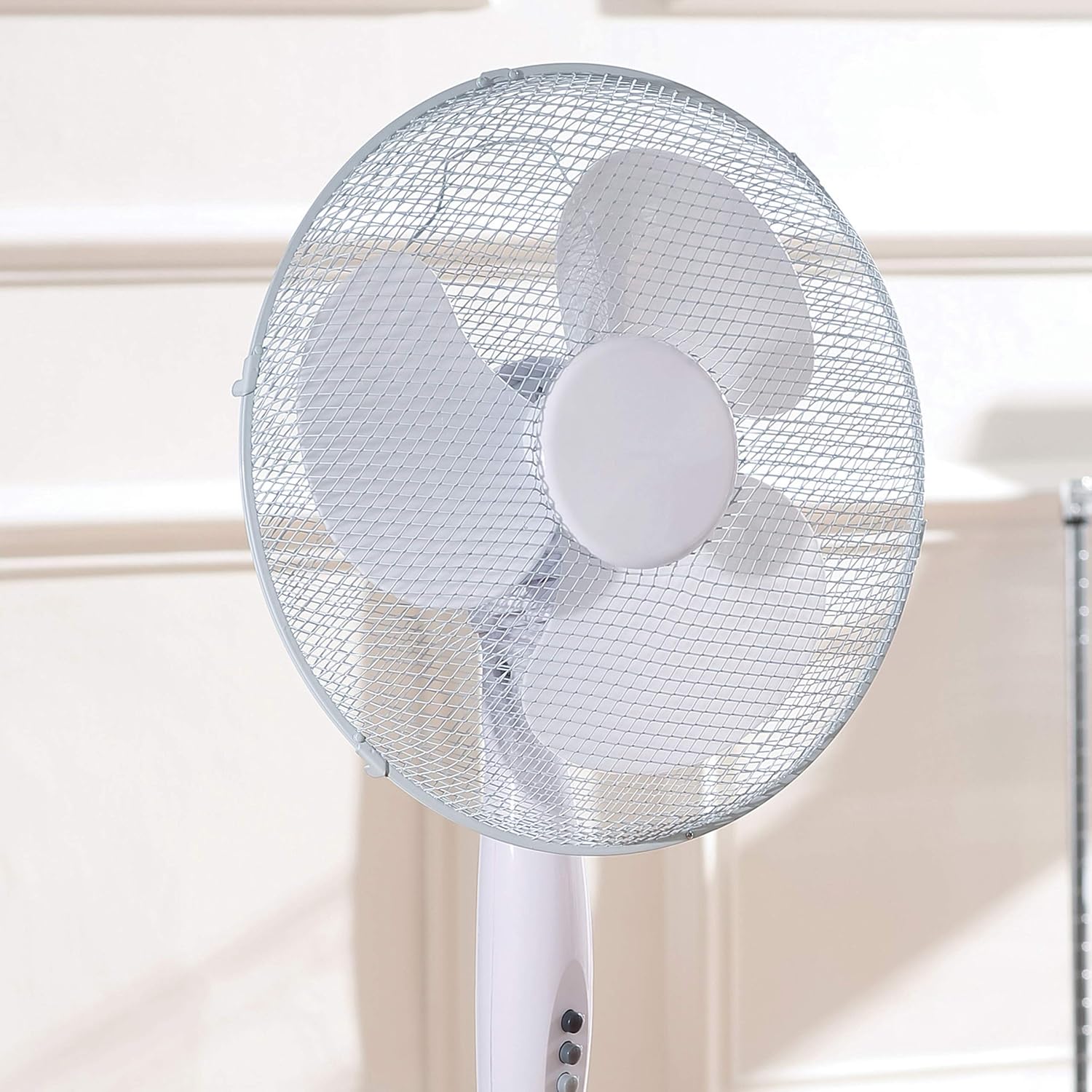 Daewoo 16-Inch Pedestal/Stand Fan - COL1065