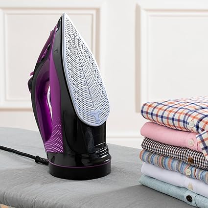 Daewoo Glide Cordless Steam Iron 2200W – SDA1592